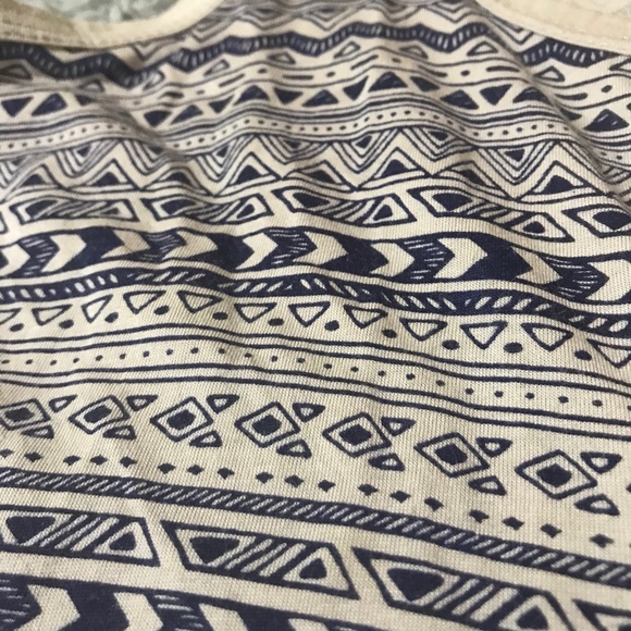 3 FOR $30 Harlow Patterned Tank - Picture 3 of 3